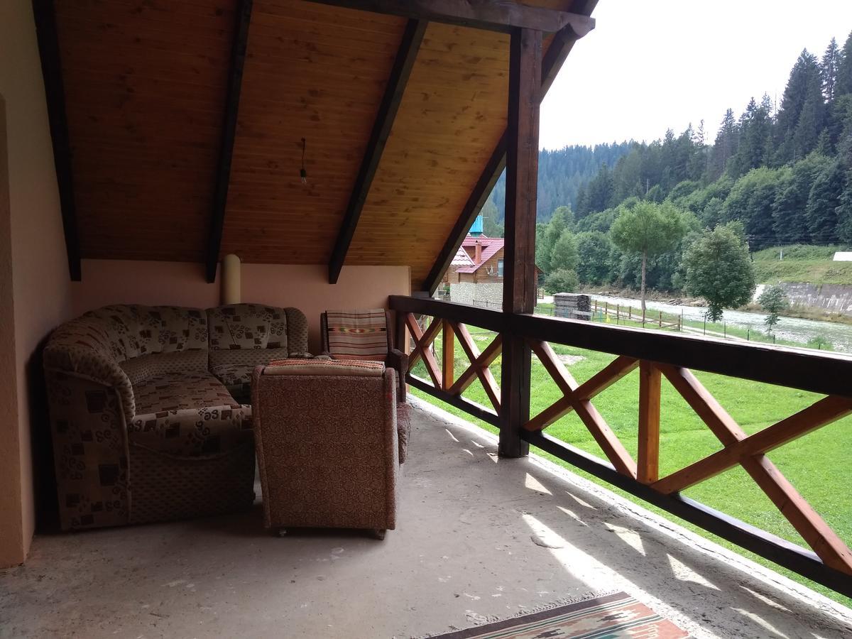 Затишок В Карпатах Villa Yaremche Bagian luar foto
