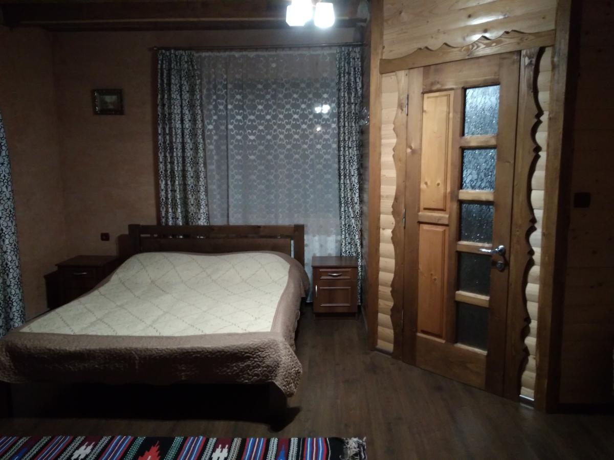 Затишок В Карпатах Villa Yaremche Bagian luar foto
