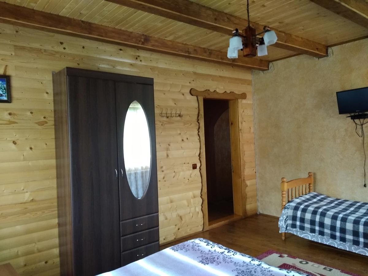 Затишок В Карпатах Villa Yaremche Bagian luar foto